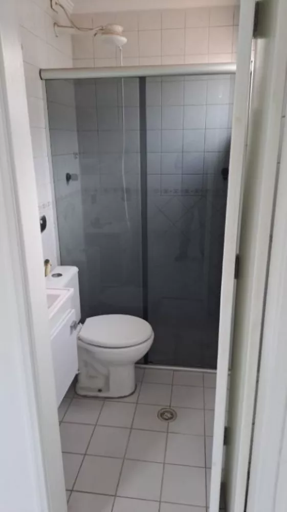 Apartamento à venda com 2 quartos, 70m² - Foto 4