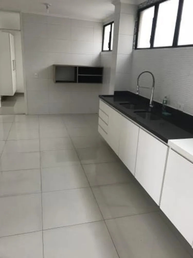 Cobertura, 3 quartos, 350 m² - Foto 2