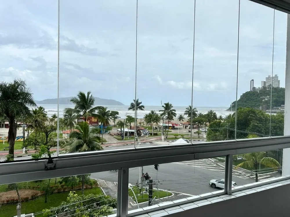Apartamento, 3 quartos, 233 m² - Foto 2