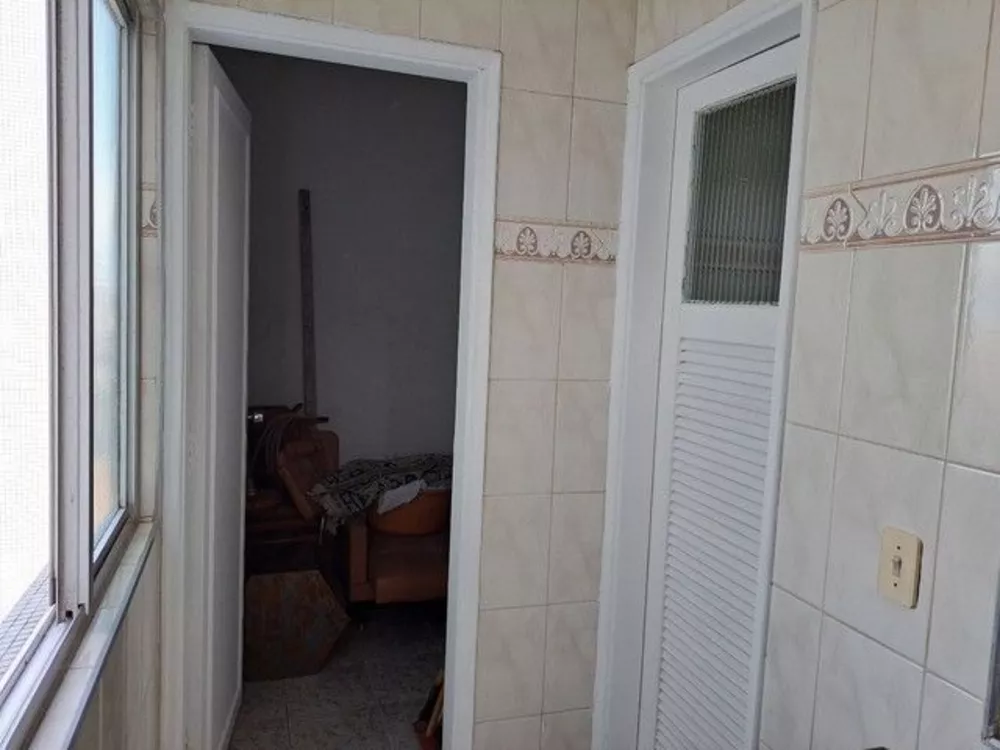 Apartamento à venda com 2 quartos, 85m² - Foto 11