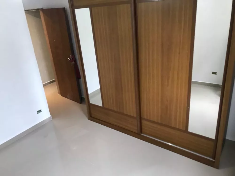 Apartamento à venda com 3 quartos, 97m² - Foto 3