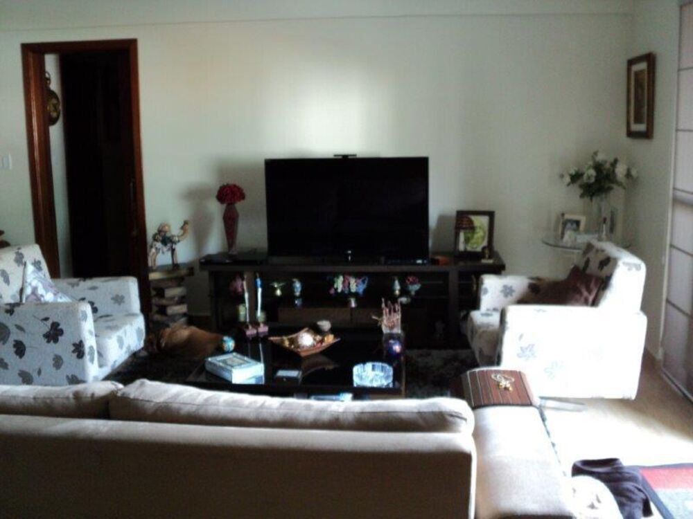 Apartamento à venda com 3 quartos, 160m² - Foto 8