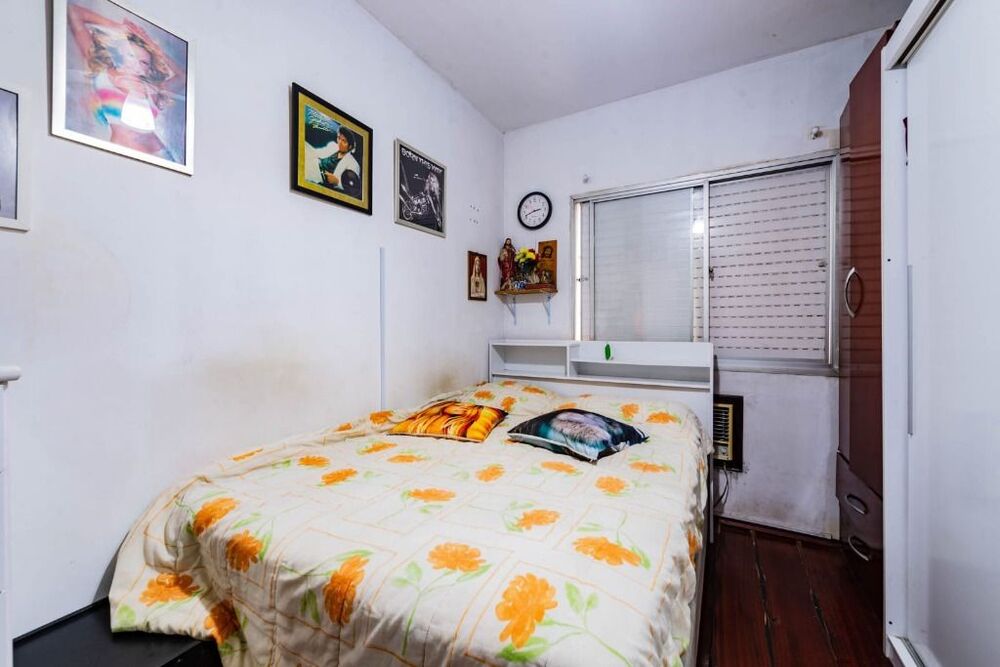 Apartamento à venda com 2 quartos, 90m² - Foto 2