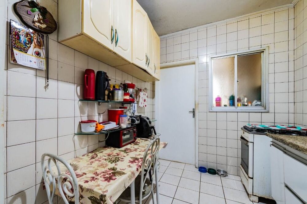 Apartamento à venda com 2 quartos, 90m² - Foto 3
