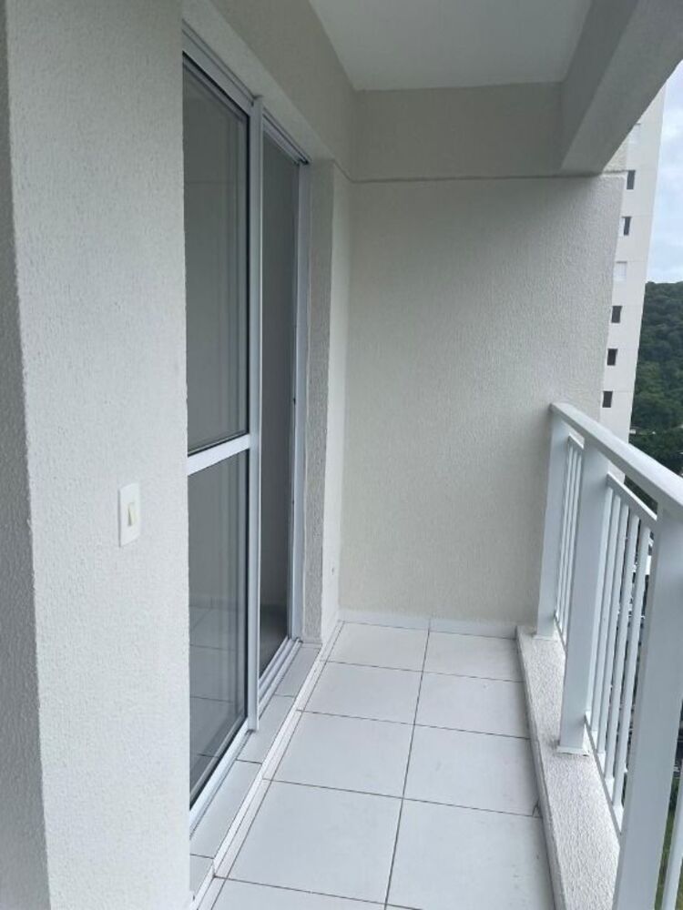 Apartamento à venda com 2 quartos, 53m² - Foto 2