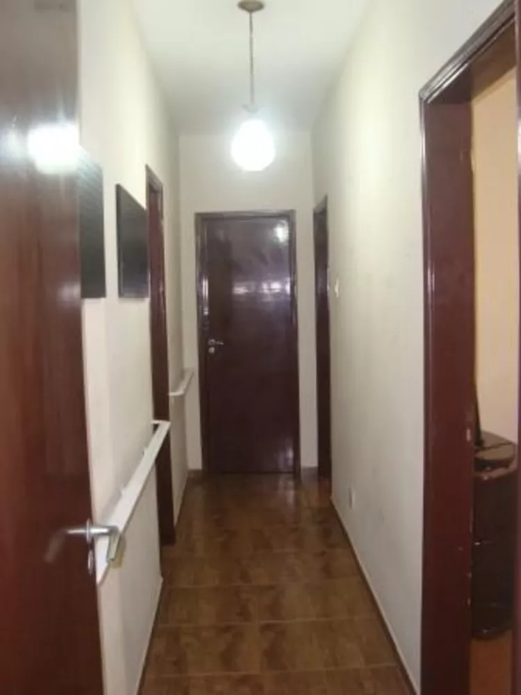 Apartamento à venda com 3 quartos, 140m² - Foto 3