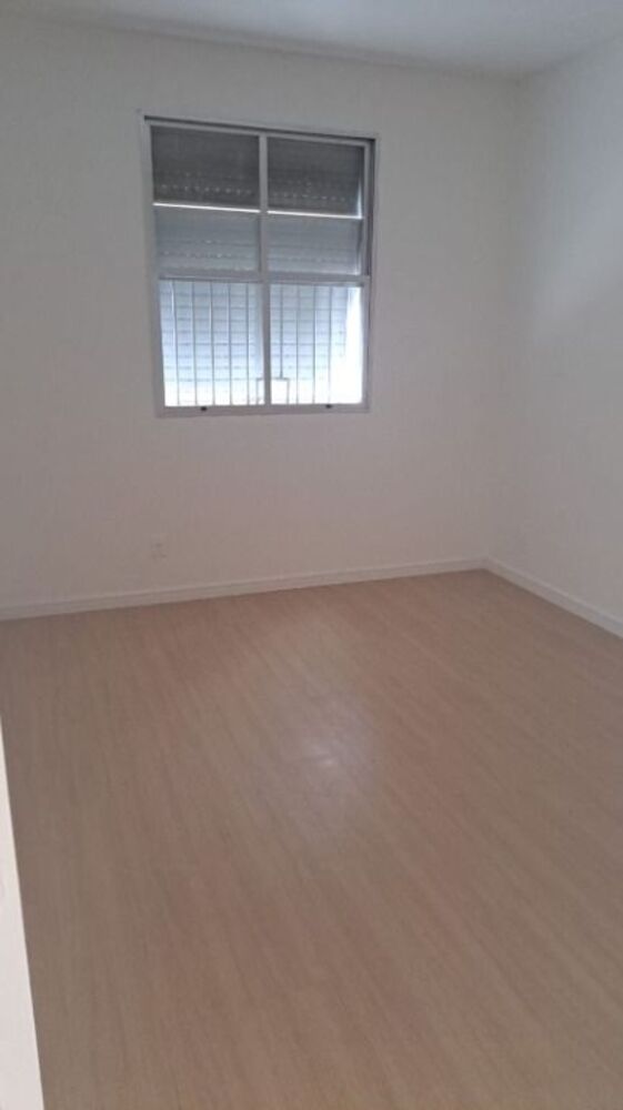 Apartamento à venda com 2 quartos, 112m² - Foto 3