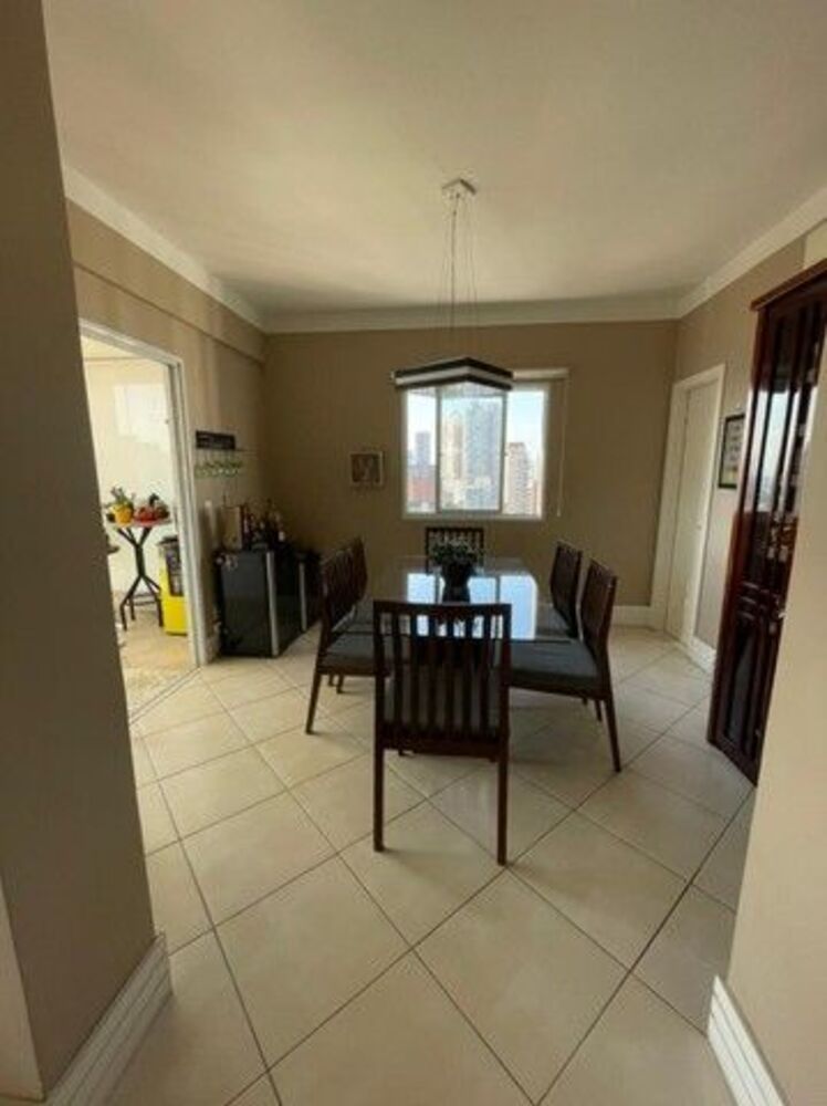 Apartamento à venda com 3 quartos, 210m² - Foto 17