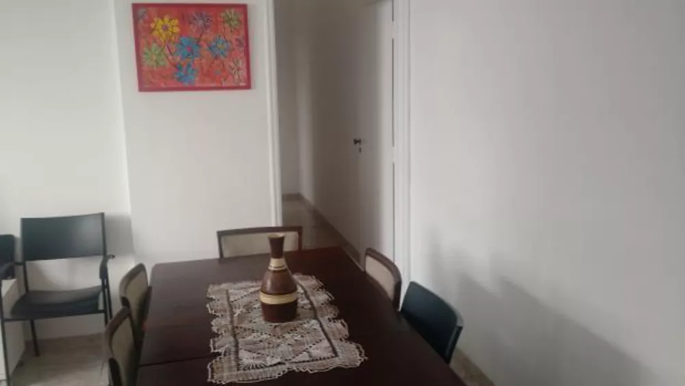 Apartamento à venda com 2 quartos, 90m² - Foto 2