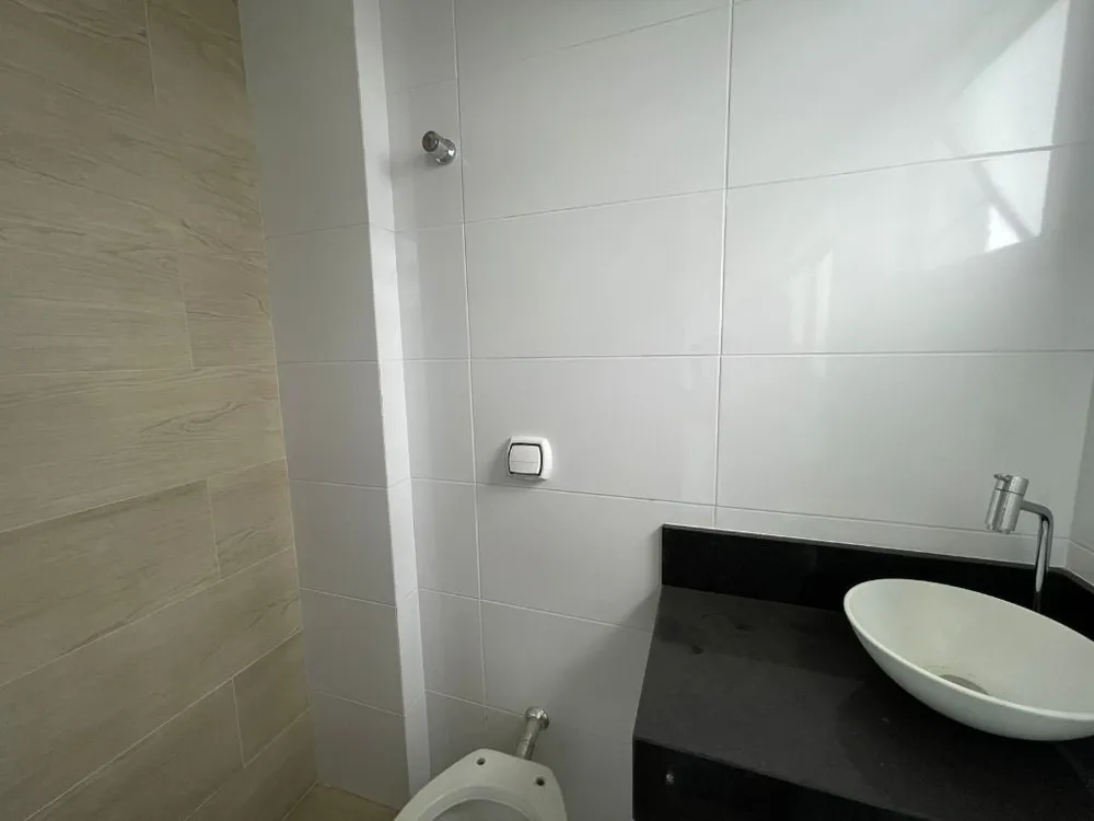 Apartamento, 3 quartos, 210 m² - Foto 2