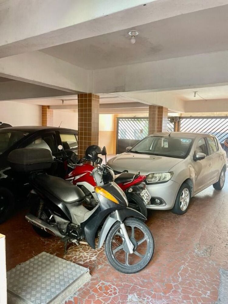 Apartamento à venda com 1 quarto, 65m² - Foto 2