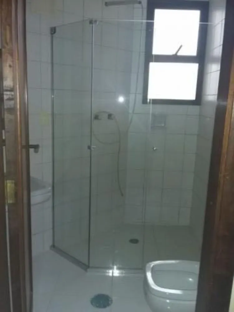 Apartamento, 3 quartos, 228 m² - Foto 2