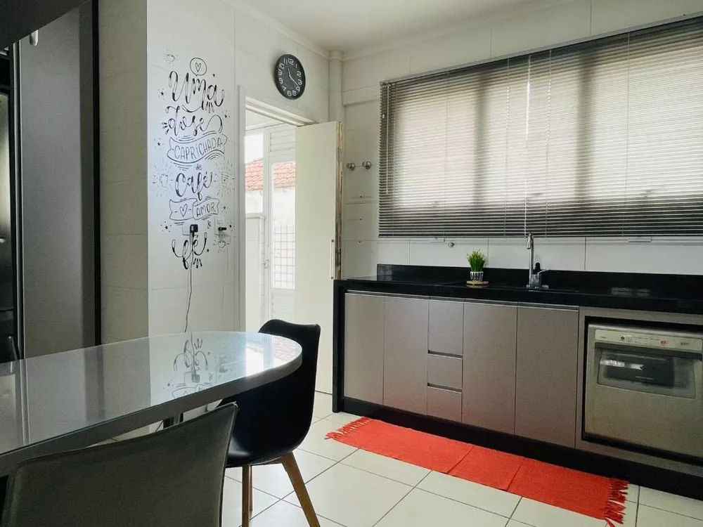 Apartamento à venda com 2 quartos, 93m² - Foto 12