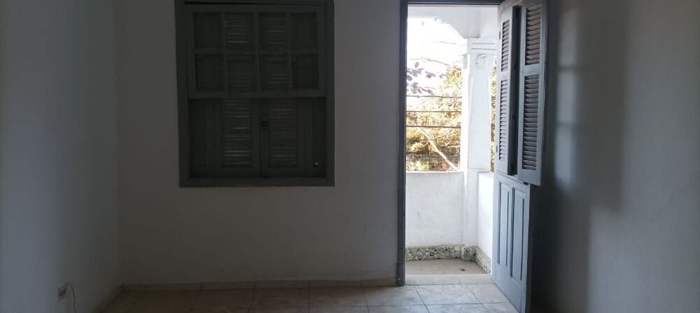 Casa de Condomínio para alugar com 2 quartos, 75m² - Foto 4