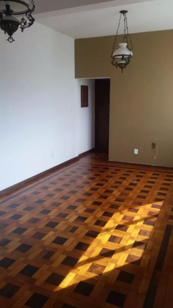 Apartamento à venda com 2 quartos, 125m² - Foto 11