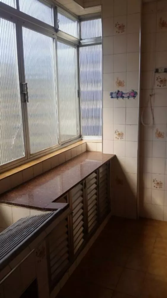 Apartamento à venda com 2 quartos, 125m² - Foto 5