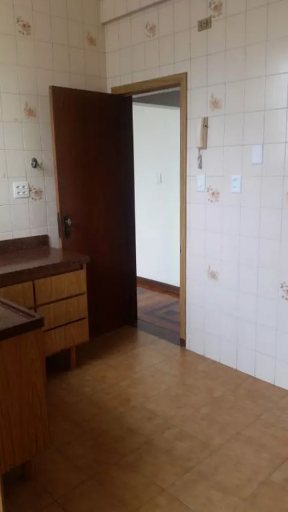 Apartamento à venda com 2 quartos, 125m² - Foto 7