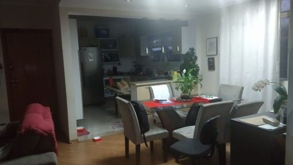 Apartamento à venda com 3 quartos, 100m² - Foto 2