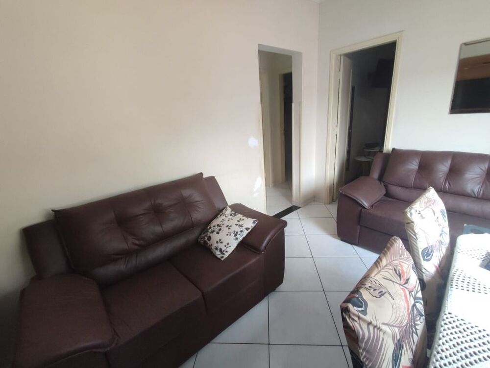 Apartamento à venda com 2 quartos, 75m² - Foto 1