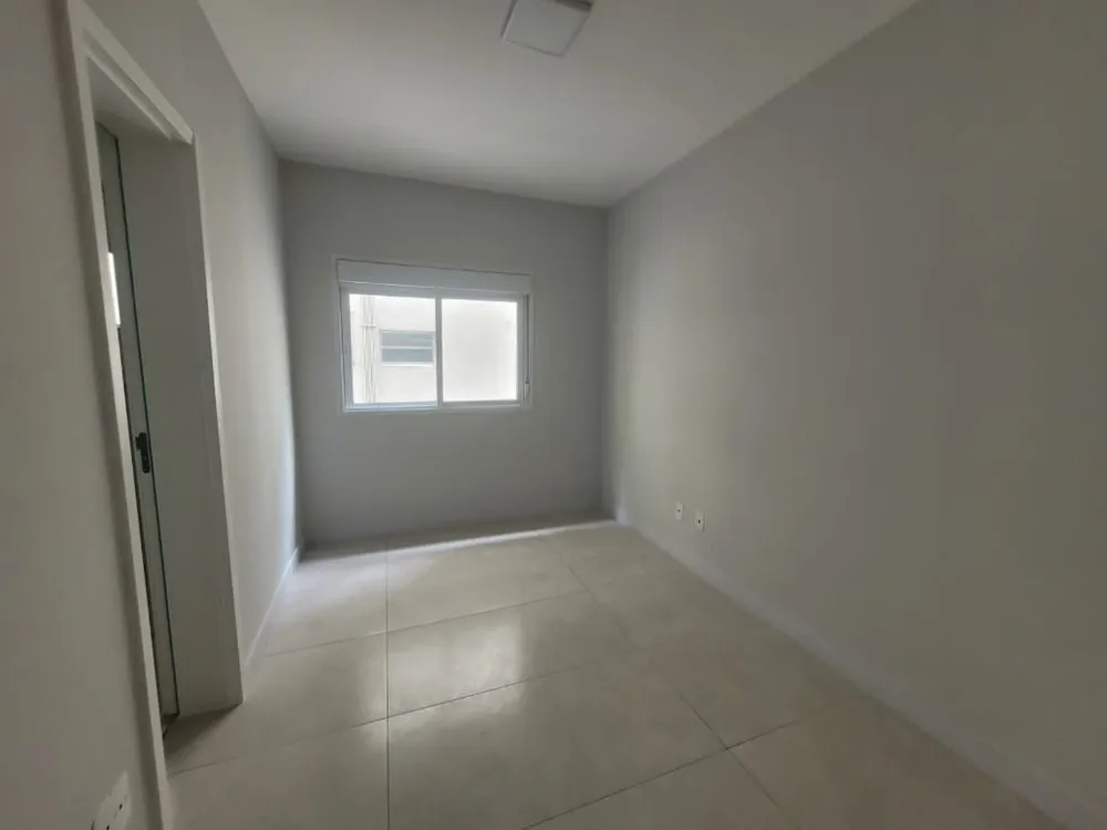 Apartamento, 2 quartos, 82 m² - Foto 2