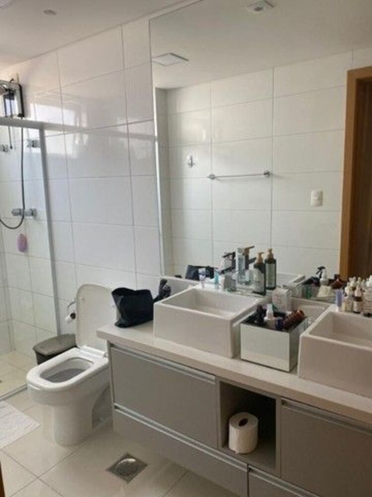 Apartamento, 3 quartos, 210 m² - Foto 2
