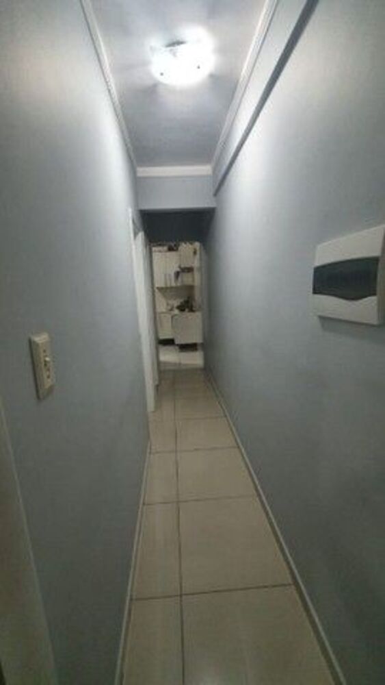 Apartamento à venda com 2 quartos, 78m² - Foto 2
