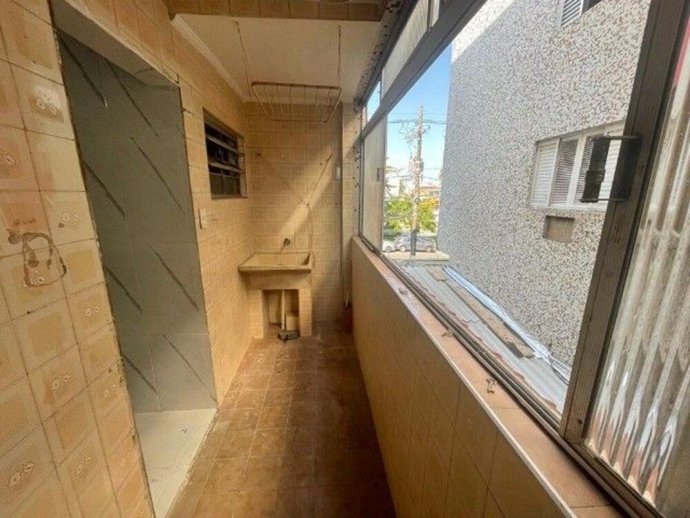 Apartamento à venda com 2 quartos, 67m² - Foto 4