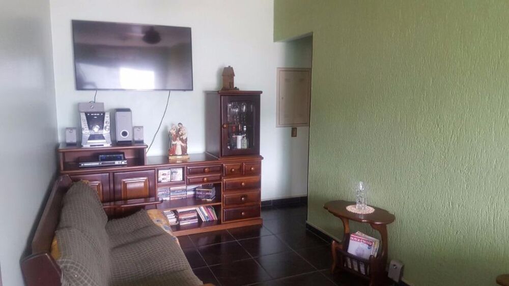 Apartamento à venda com 2 quartos, 64m² - Foto 2