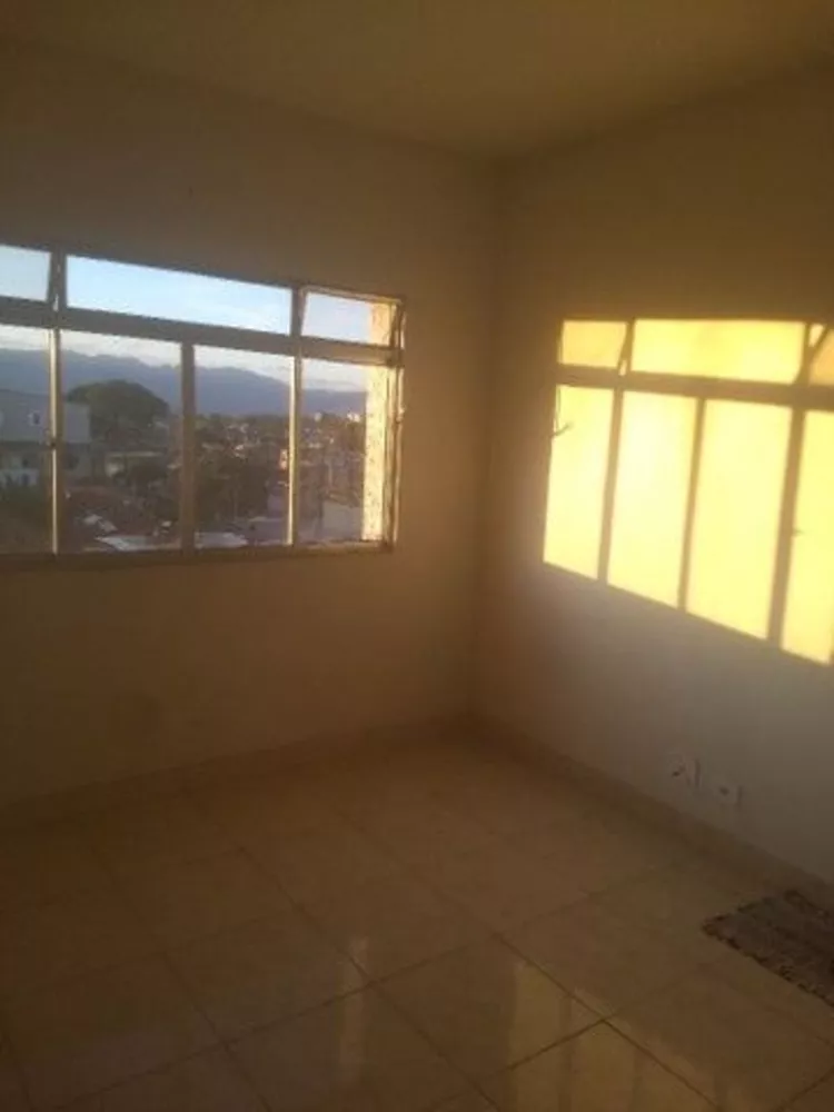 Apartamento à venda com 1 quarto, 30m² - Foto 1