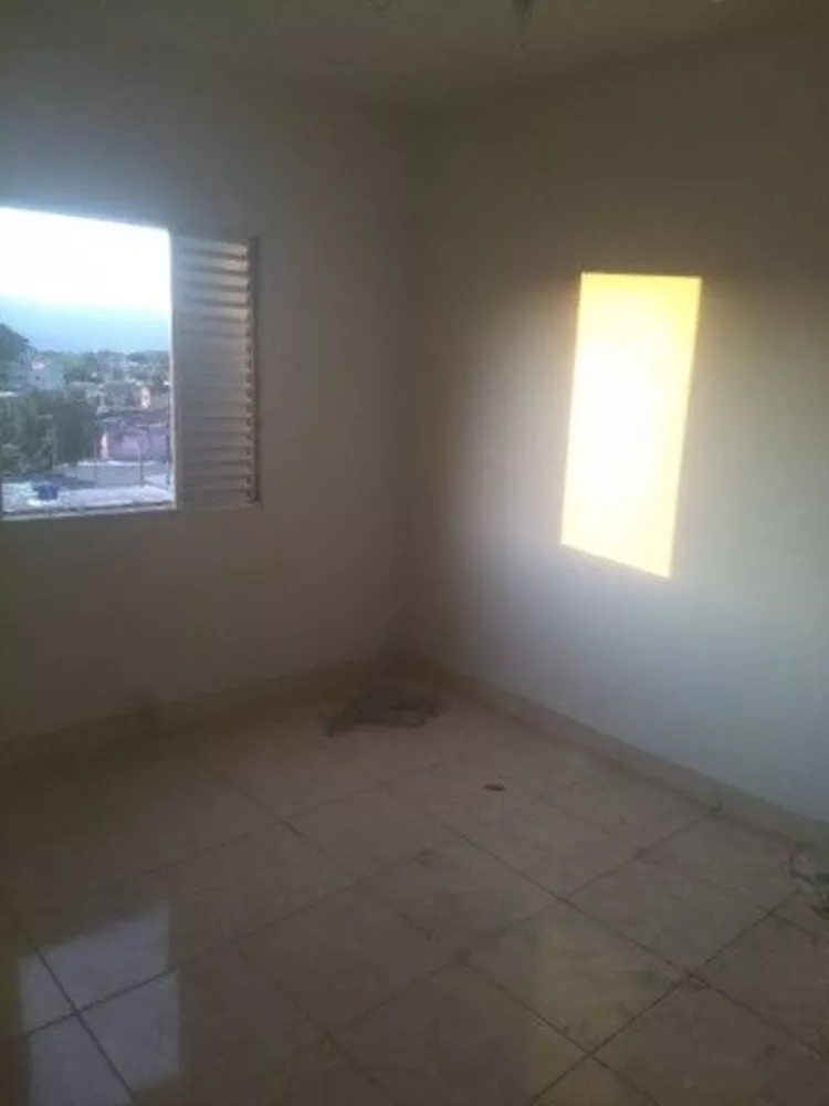 Apartamento à venda com 1 quarto, 30m² - Foto 4