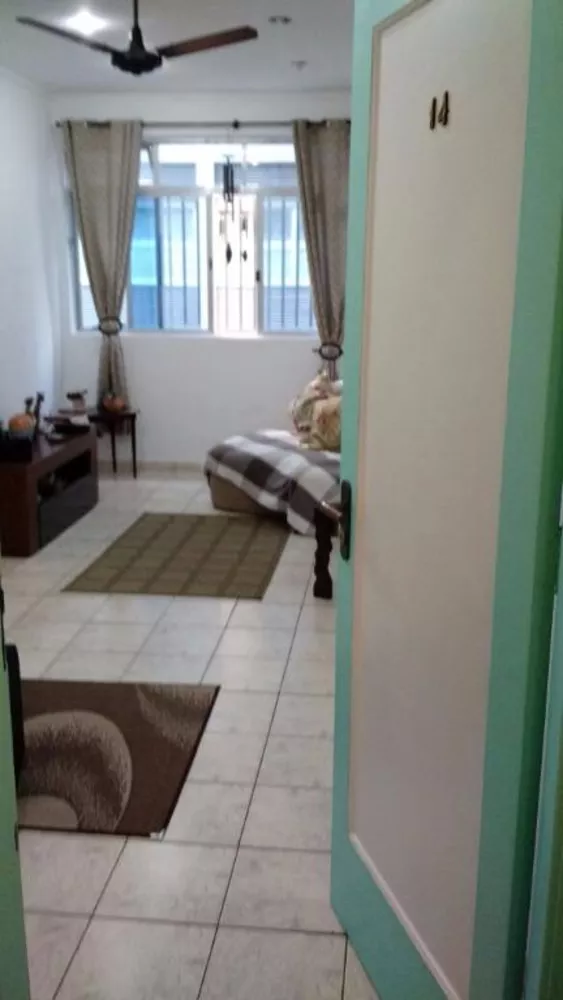 Apartamento à venda com 2 quartos, 70m² - Foto 1