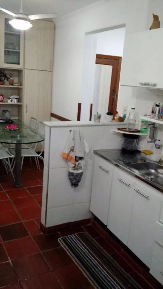 Apartamento à venda com 2 quartos, 70m² - Foto 4