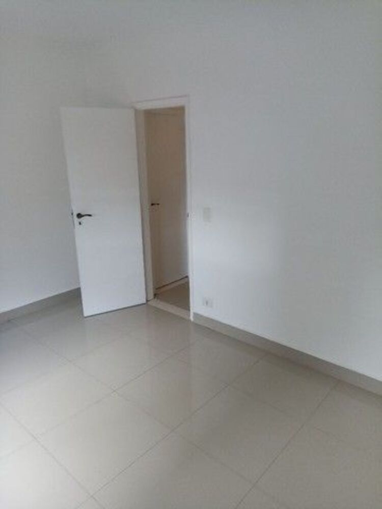 Apartamento, 3 quartos, 140 m² - Foto 4