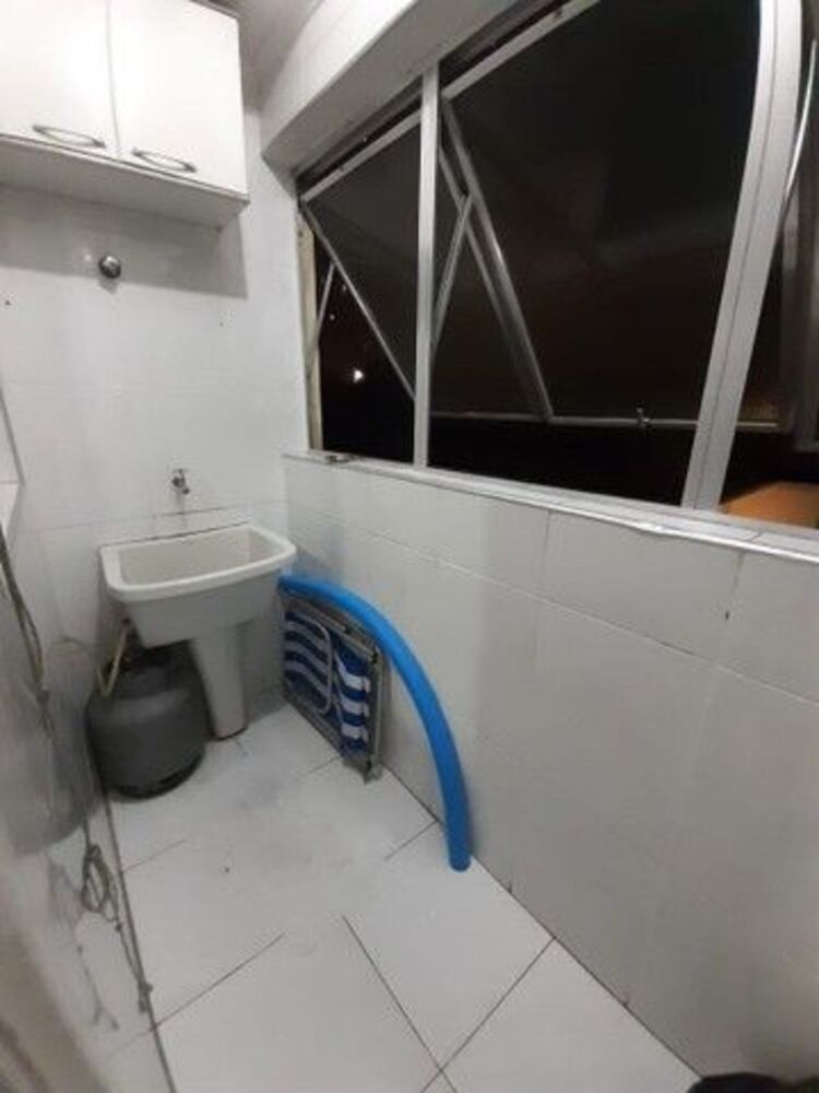 Apartamento à venda com 1 quarto, 64m² - Foto 2
