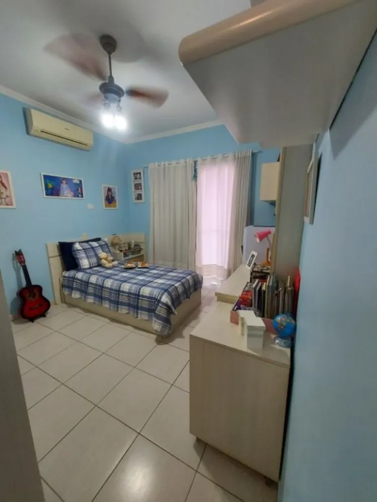 Sobrado, 4 quartos, 228 m² - Foto 1