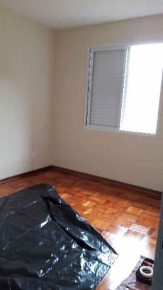 Apartamento à venda com 3 quartos, 93m² - Foto 2