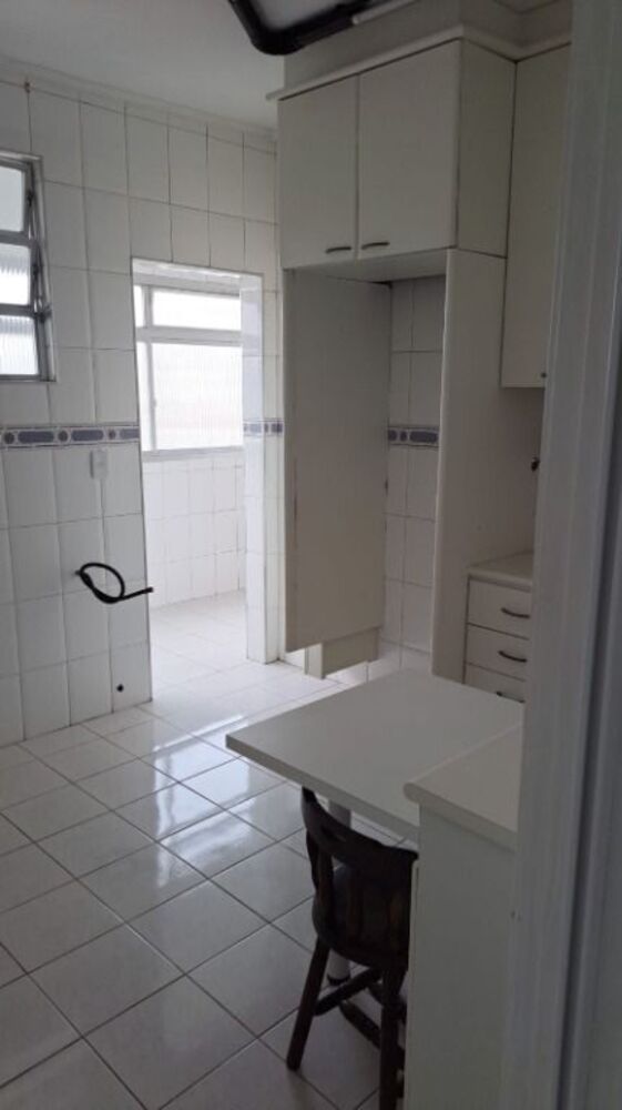 Apartamento à venda com 2 quartos, 90m² - Foto 2