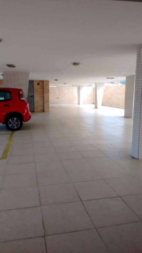 Apartamento à venda com 2 quartos, 70m² - Foto 3
