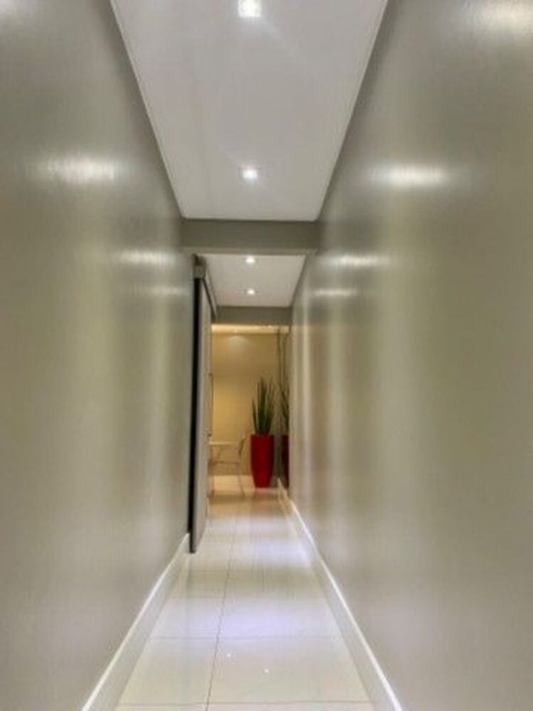 Apartamento à venda com 2 quartos, 77m² - Foto 4