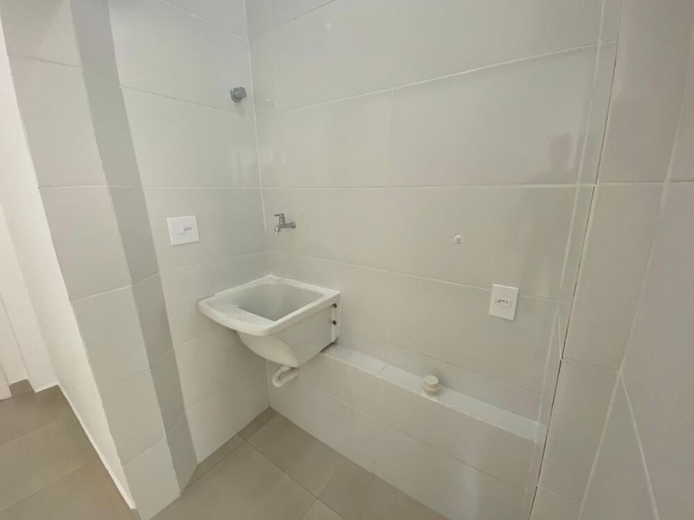 Apartamento à venda com 1 quarto, 50m² - Foto 1