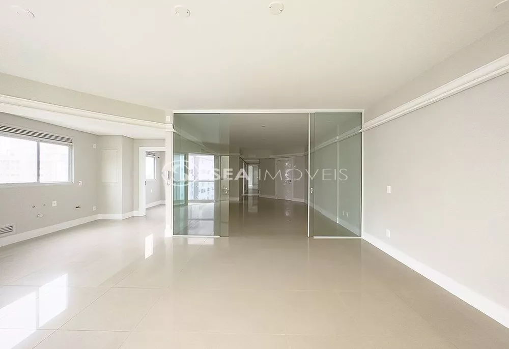 Apartamento, 3 quartos, 142 m² - Foto 8