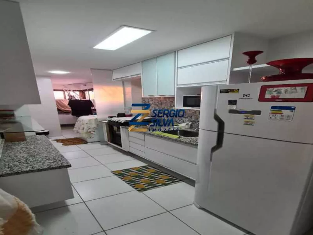 Apartamento à venda com 2 quartos, 86m² - Foto 11