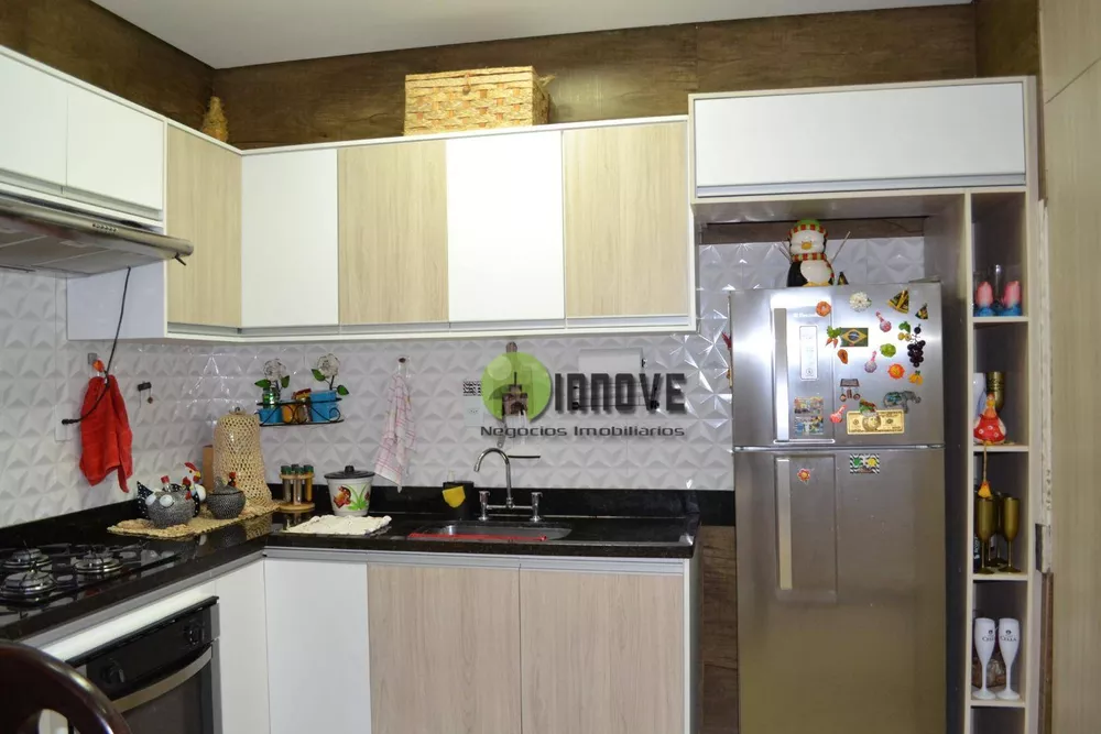 Sobrado, 3 quartos, 231 m² - Foto 6