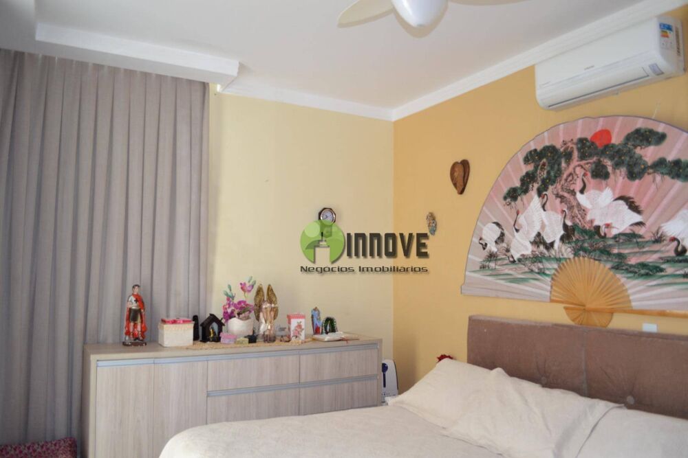 Sobrado, 3 quartos, 231 m² - Foto 1