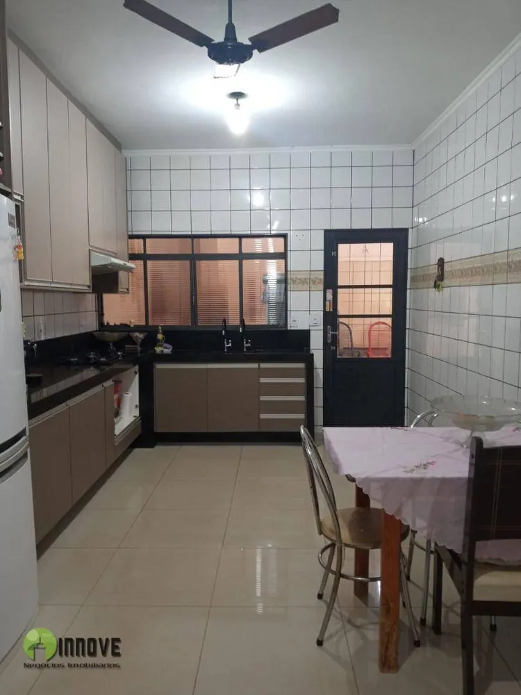Casa, 3 quartos, 147 m² - Foto 5