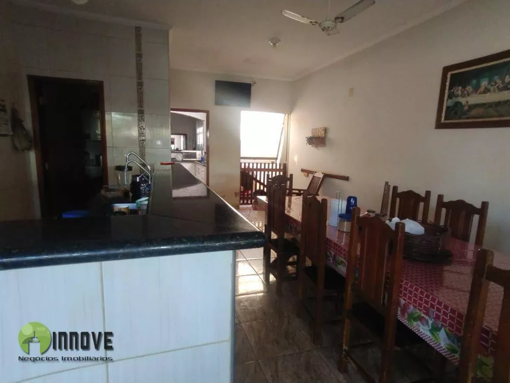 Casa, 3 quartos, 191 m² - Foto 5