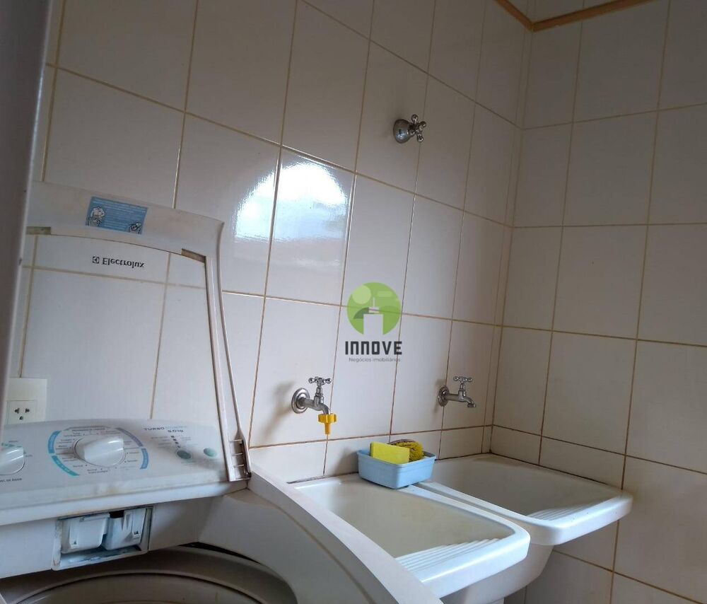 Casa, 3 quartos, 184 m² - Foto 1