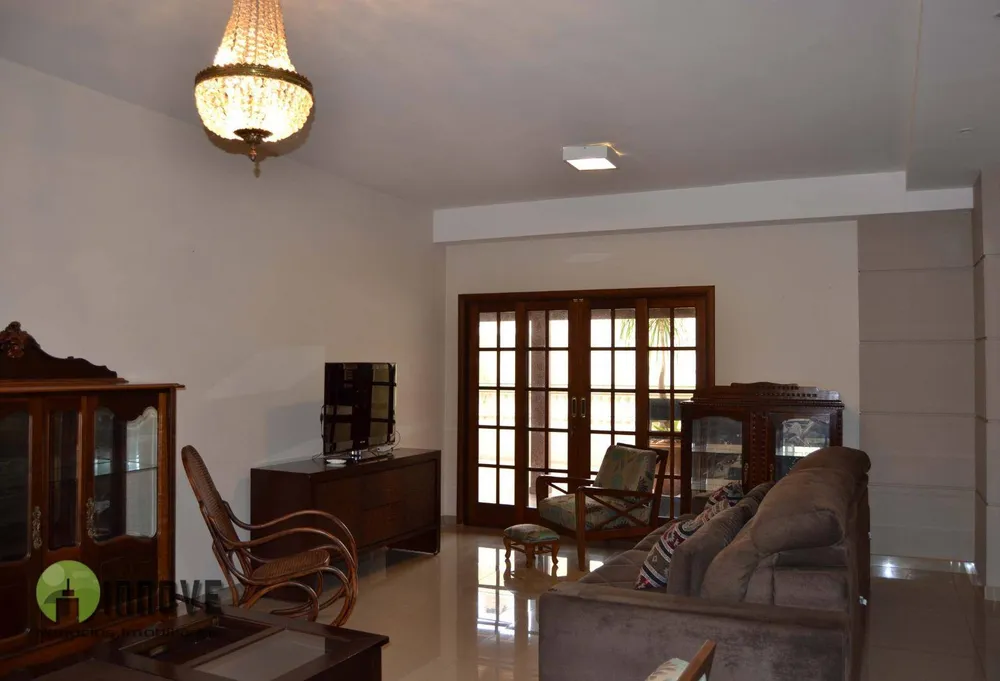 Casa, 3 quartos, 230 m² - Foto 17