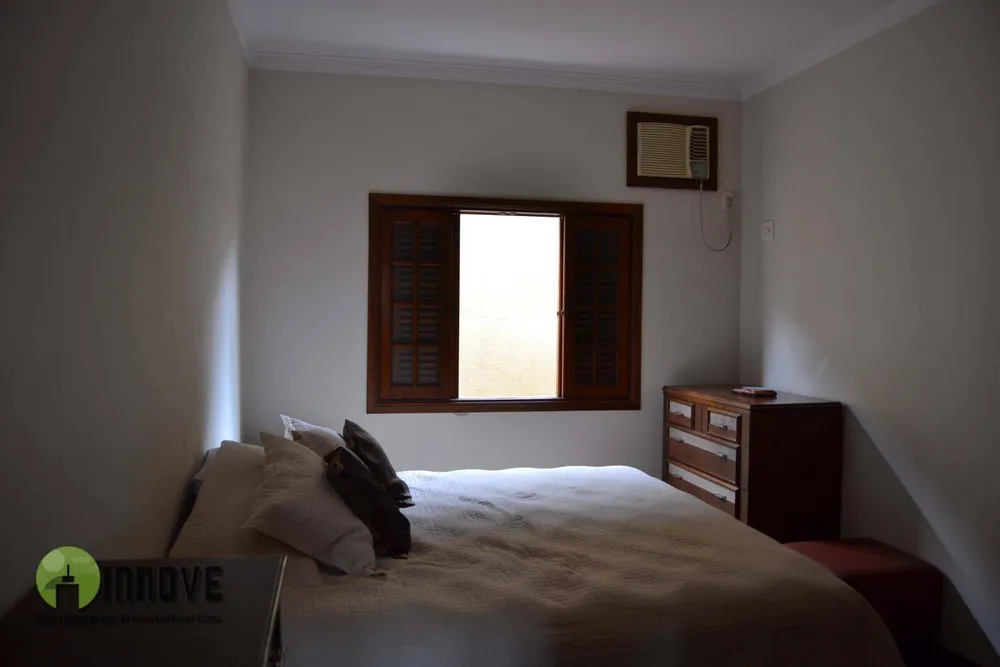 Casa, 3 quartos, 230 m² - Foto 9