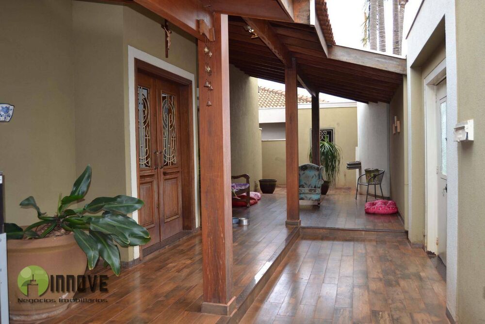 Casa, 3 quartos, 230 m² - Foto 3